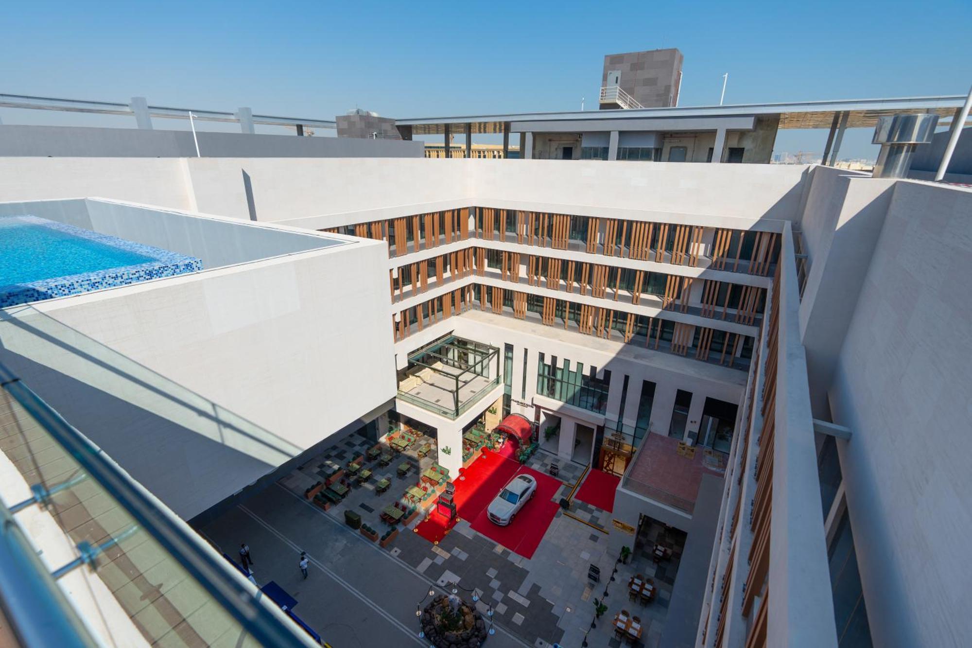 West Walk Retaj Hotel Al Rayyan Exterior foto